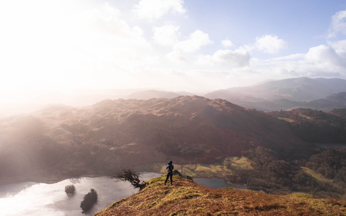 walkhikeexplore's tweet photo. Epic conditions and view in this one, the crop really doesn’t work on here though but honestly it is the best shot there has ever been. #LakeDistrict #photography https://t.co/BGBN7fJ9gR