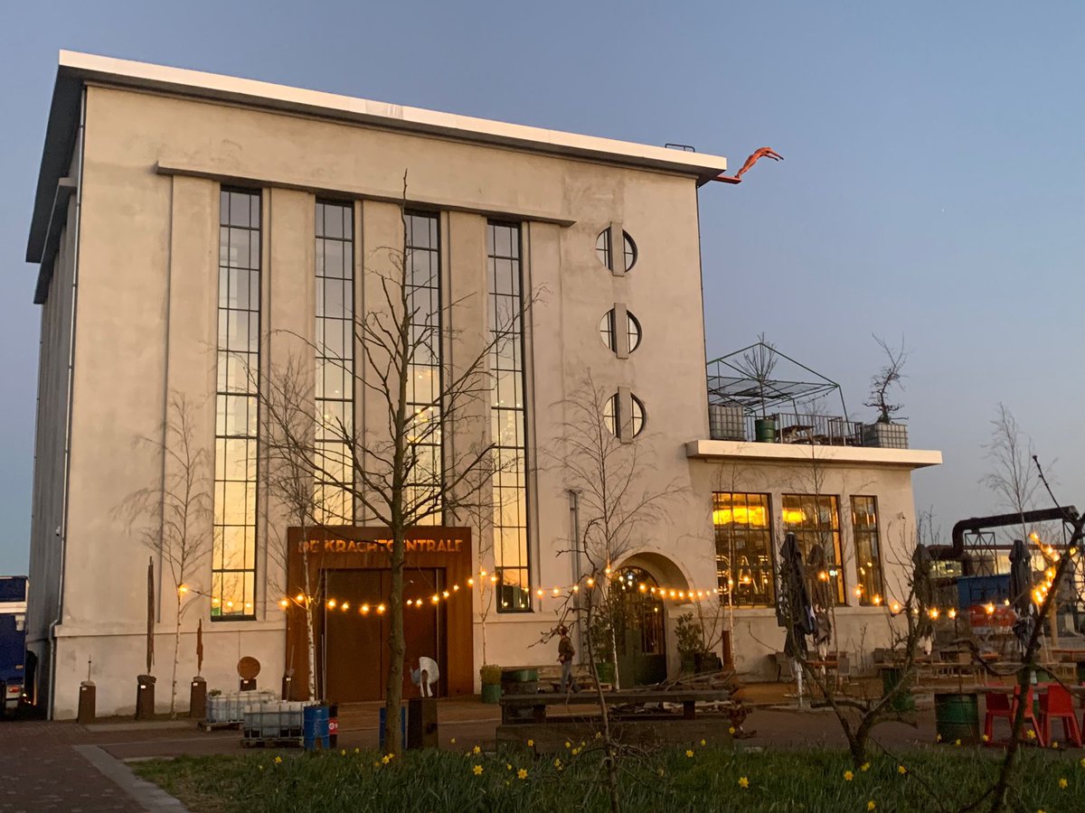 leefbaarhuizen's tweet photo. Fractievoorzitter Rik de Bruijn is vanavond in De krachtcentrale voor het lijsttrekkersdebat van NH Gooi voor de gemeenteraadsverkiezingen 2022! Het debat wordt live gestreamd op: https://t.co/TDBgWtBjho 
Ook wordt het morgenochtend 09:00uur uitgezonden op NH Gooi TV. https://t.co/rnjIfCaO5O