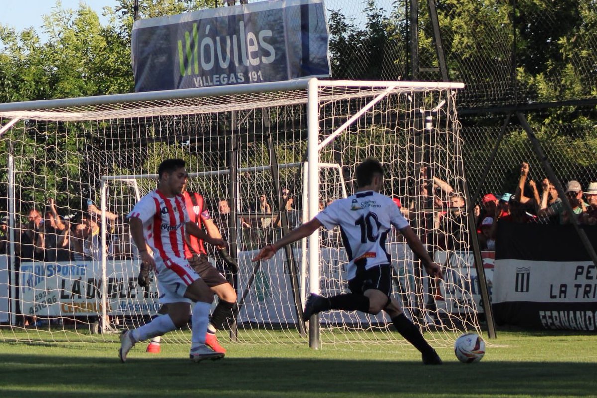 “Llevo el fútbol en la sangre” ⚽️🤍🖤