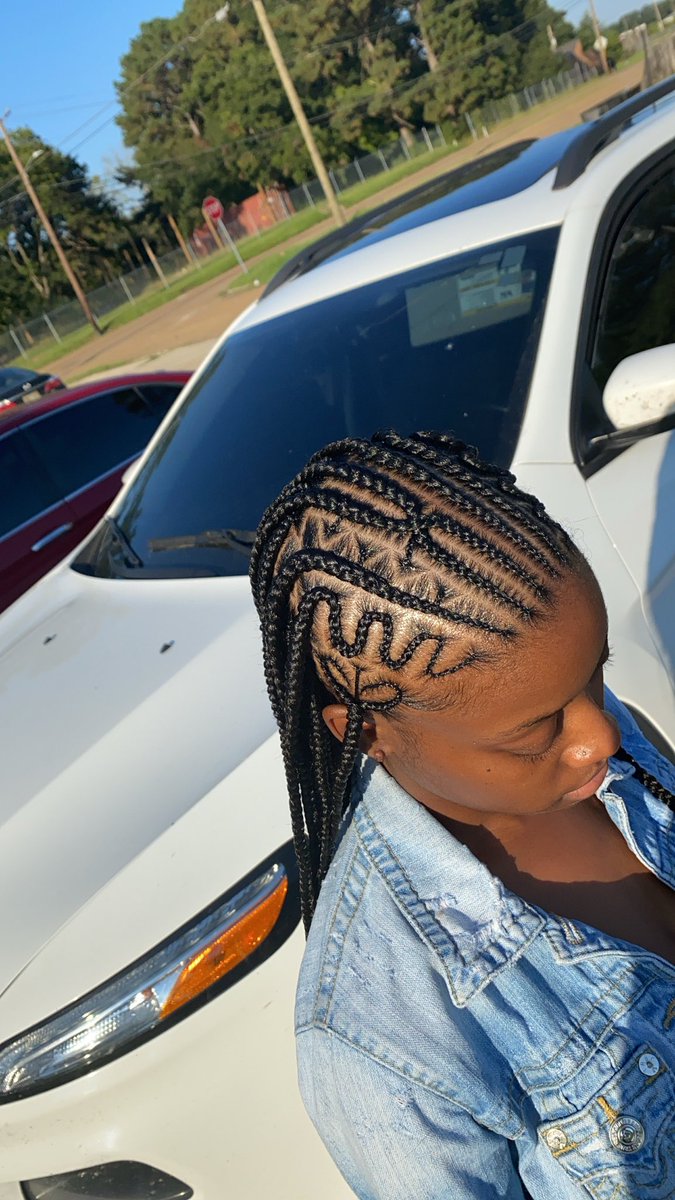__JoyyNicolee's tweet photo. NEW BRAIDER IN ATL from Oklahoma ‼️ please retweet and support me on this new journey 🥺🙏🏼 prices are reasonable and hair is provided! https://t.co/Shzc6cZSya