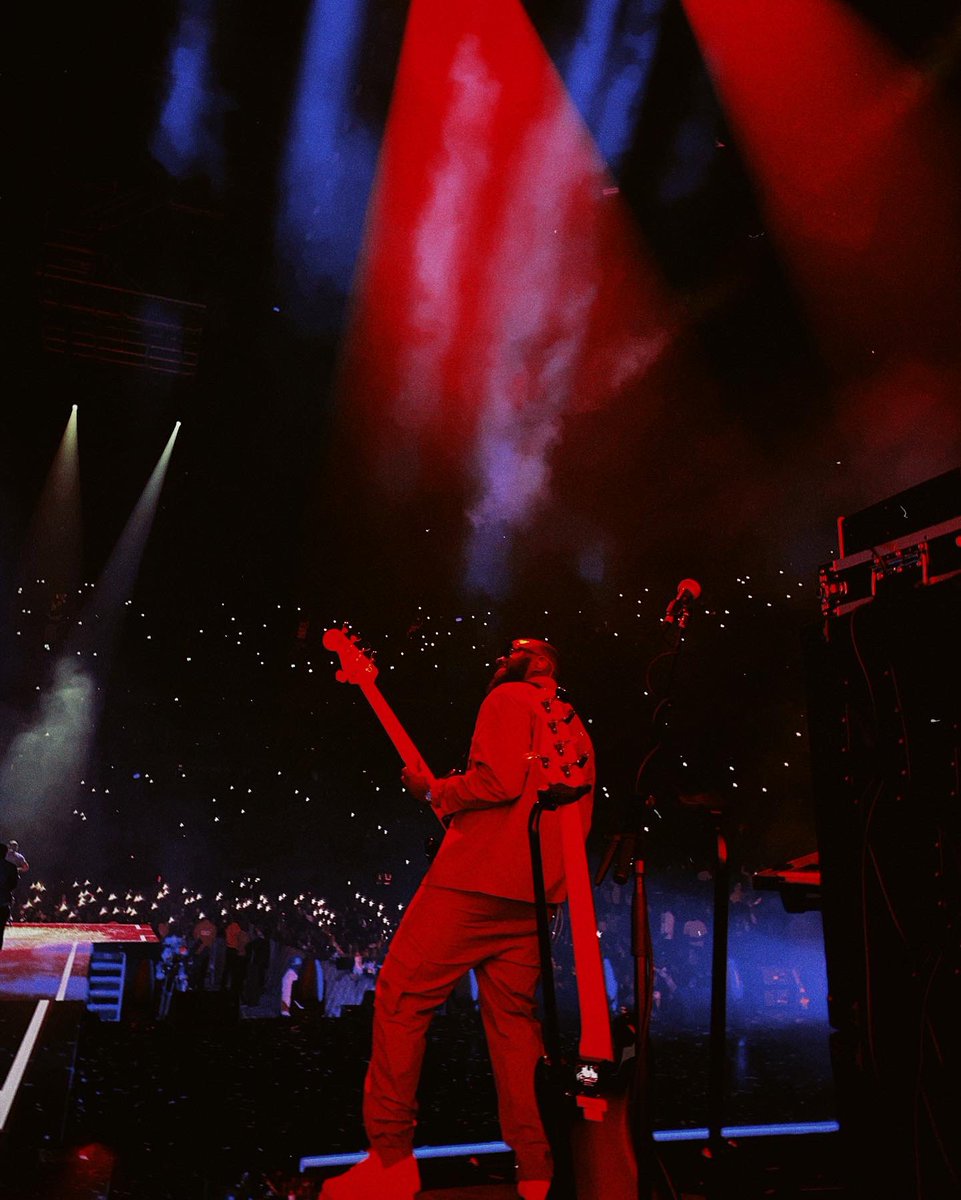 _scmyers's tweet image. In less than a year I’ve created some of my best work. My heart is forever grateful and full. 

@davido + @Compozers shuts down the O2. 

#DavidoattheO2