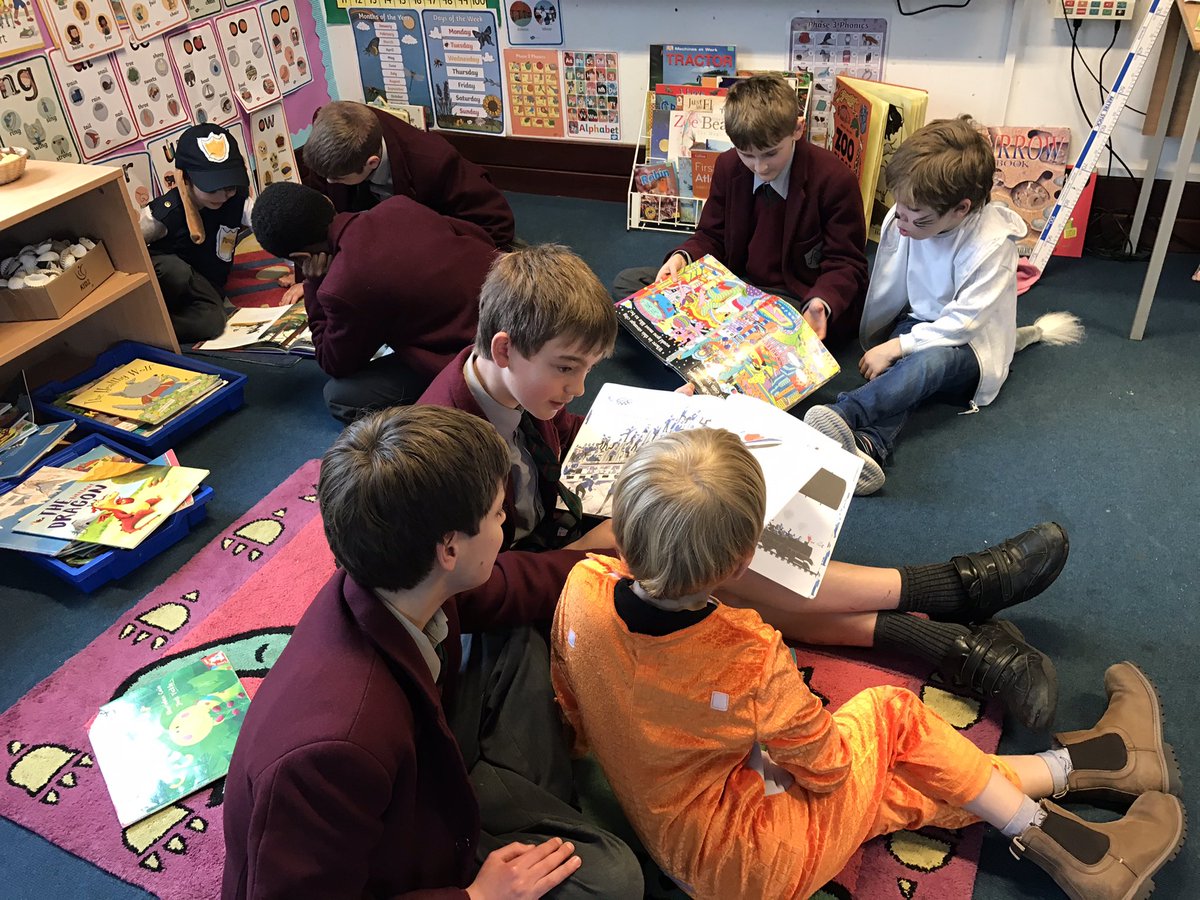 AshfoldEnglish's tweet photo. Form 5 adored reading with Pre-Prep 1 and 2 last week for #WorldBookDay and the little ones seem to have loved it just as much!

#iamareader #wearerolemodels #weareacommunity #weareAshfold @AshfoldSchool https://t.co/axnkSMi7db