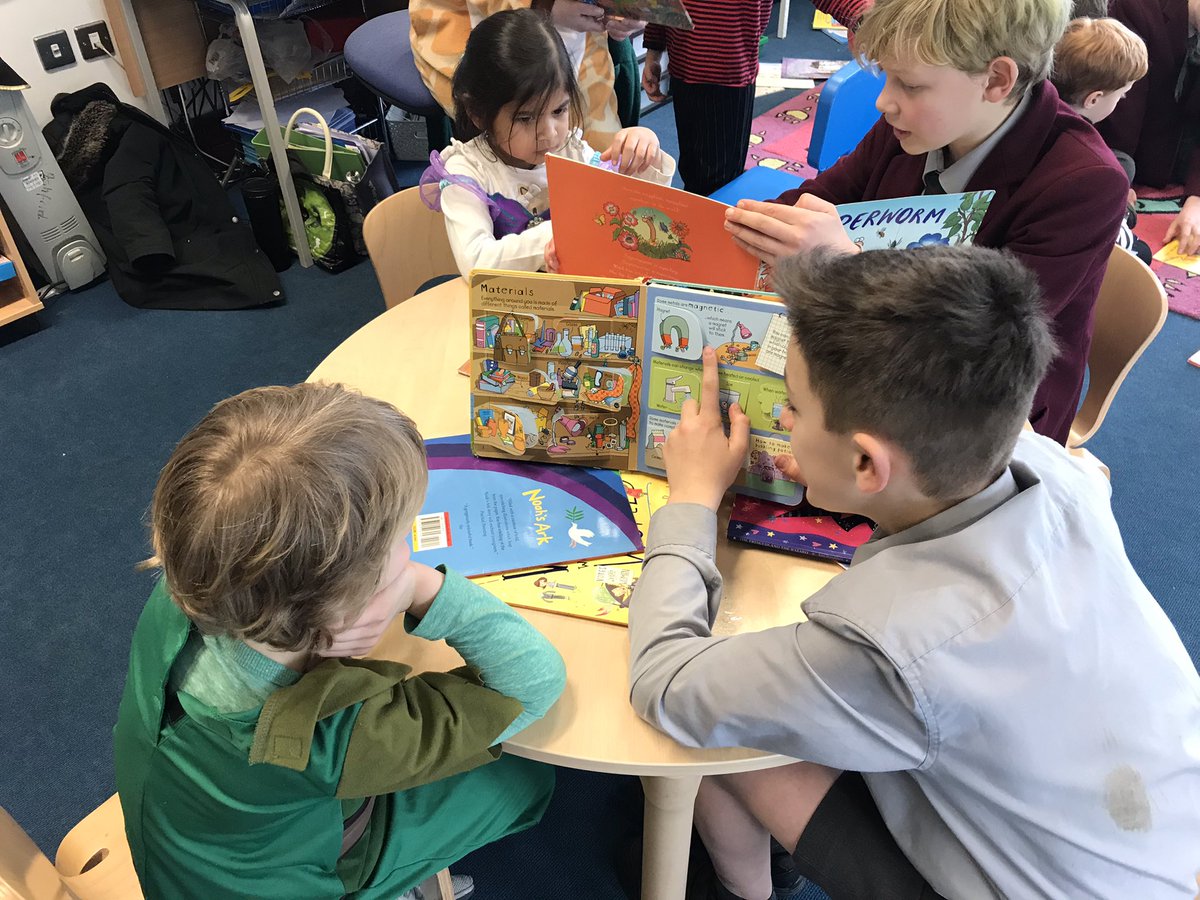 AshfoldEnglish's tweet photo. (And we love those #worldbookday costumes, too!) https://t.co/MHeIsdVfzE