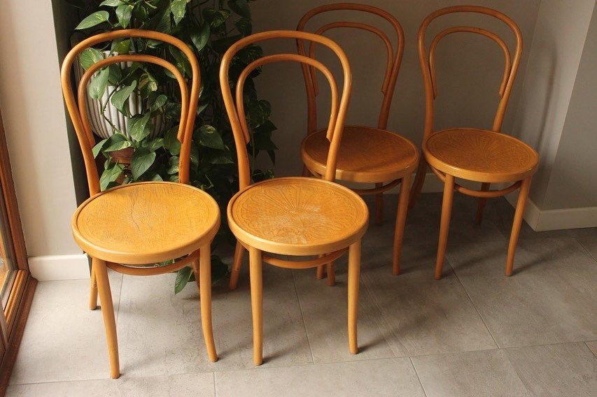 JosRiches's tweet photo. Set of 4 Classic #Thonet bistro chairs. An iconic design that lives on. Find them on the web shop now. #interiordesign #bentwood #trendy #iconicdesign https://t.co/tJGIGSJygB