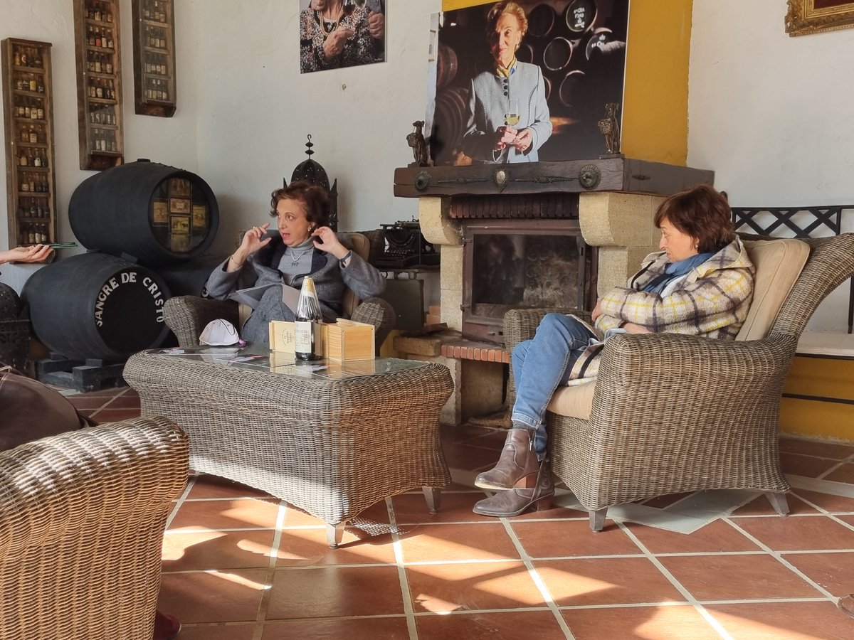 Con mucha emoción hemos presentado el I Premio al Emprendimiento y la Excelencia Pilar Plá Pechovierto. Podrán concurrir empresas, instituciones y personas del Marco de Jerez, vinculadas o no al sector vitivinícola hasta el 31 de julio. #premiodoñapilar #maestrosierra #excelencia
