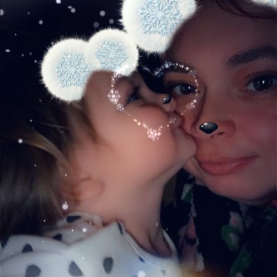 Beccaarkle's tweet photo. #NewProfilePic https://t.co/tBYYML9WhB