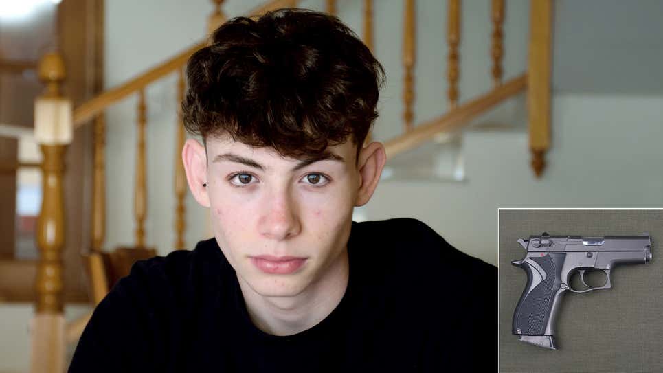 Those angry days. Халк брюс марк руффало. Злой ангел фильм 2017. The uncle has never been so angry. Those angry days.