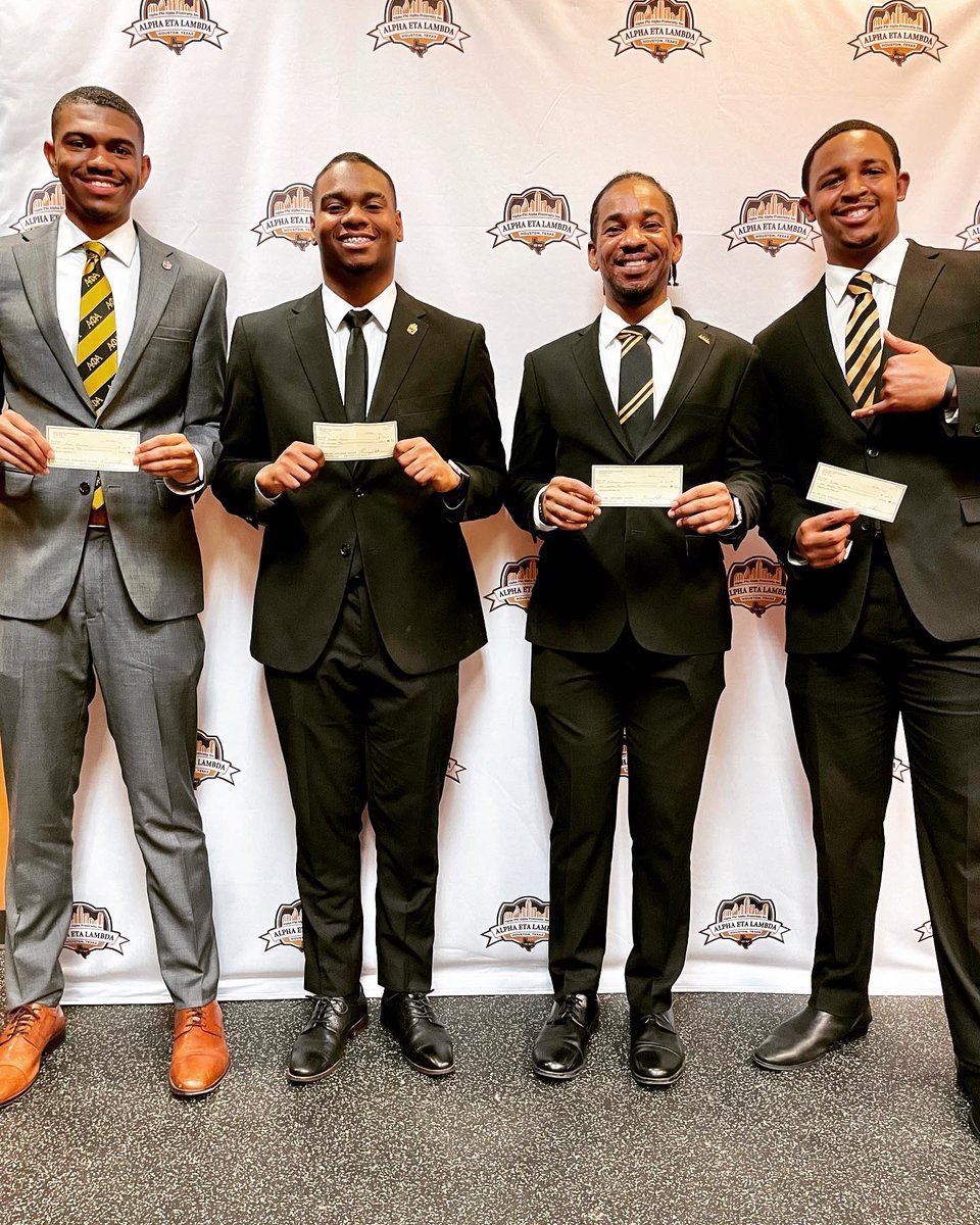 alphaetalambda's tweet image. We awarded $8,000 in scholarships this weekend to our college brothers from the Delta Theta and Eta Mu Chapters. Four (4) scholarships to each chapter. Each Brother received $1,000. Keep up the great work, Brothers!  #Scholarship #AlphaEtaLambda #DeltaTheta #EtaMu