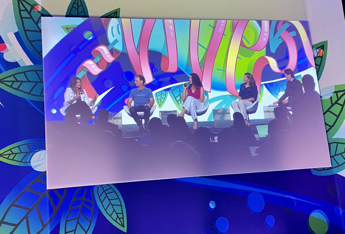 Had a fun time and great discussion about different approaches to accelerate innovation and collaboration this morning at #Vive2022 with ⁦<a href="/TheMailboxMan/">Nick Dougherty</a>⁩ ⁦<a href="/liz_rockett/">Liz Rockett</a>⁩ ⁦<a href="/ML_Snyder/">Michelle Snyder</a>⁩ and John Bass