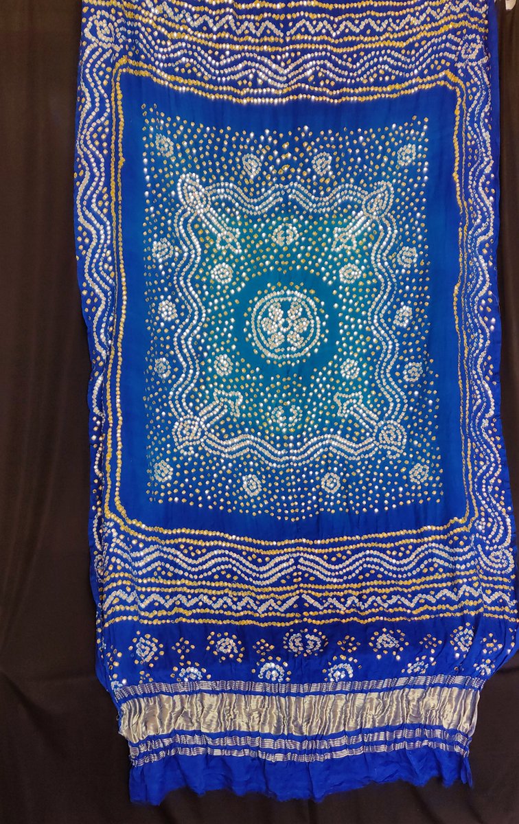 LucknowiAndaaz's tweet photo. Buy #chikankari Blue and Firozi gajji silk bandhej dupatta with heavy mukaish work online https://t.co/HdEzZiPxLk COD Available! https://t.co/L4NeaXuwPN