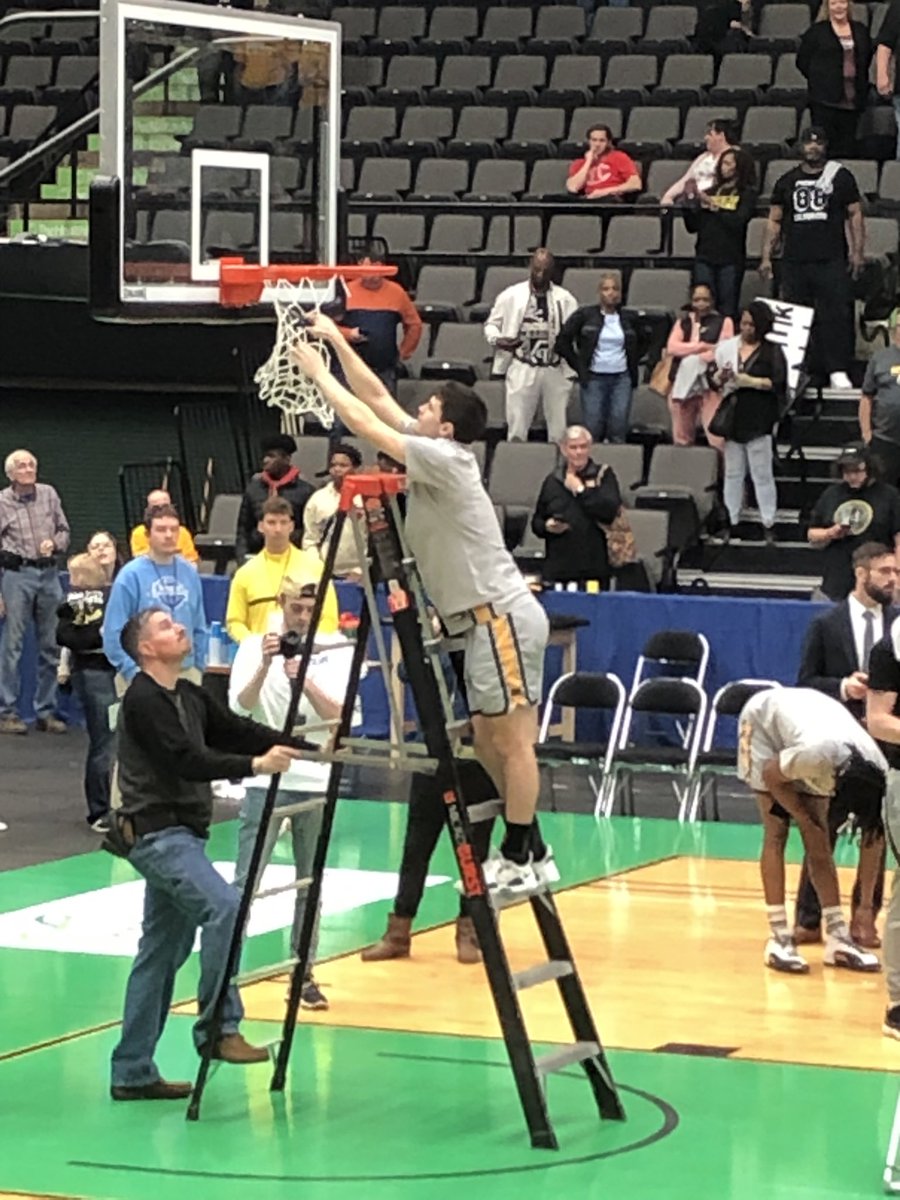 McDonald Basketball🏀 tweet media