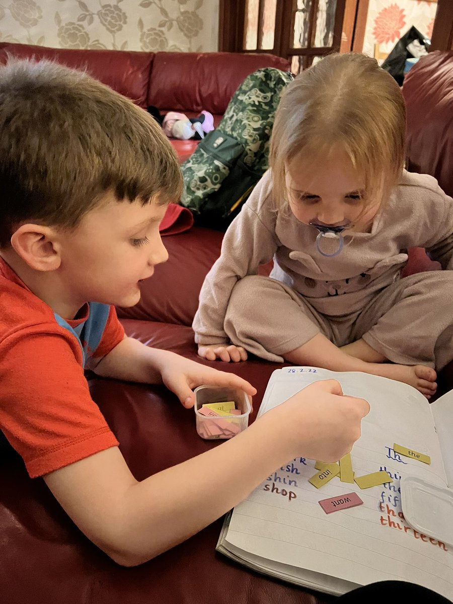 NHarding89's tweet photo. J decided to teach his sister during spelling bee tonight 🐝 📖 @MissRCallaghan https://t.co/hzK6L4Ht9W
