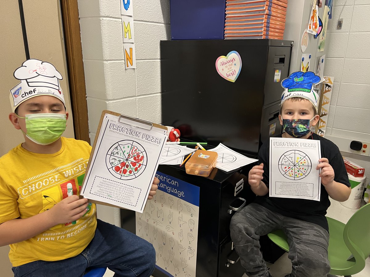 dist126_hg's tweet photo. Pizza Day in 3rd Grade! We worked at Frank’s Fraction Pizzeria, creating orders of fraction pizzas.  #weare126 #hg_126 #hornetstrong @dist126_hg @dist126 https://t.co/xZTcekp4rB