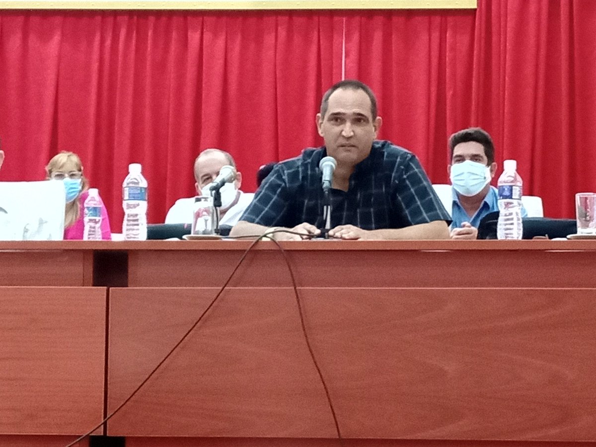 Presentada candidatura del Comité Provincial, Buró Ejecutivo y Comisiones Permanentes de Trabajo del <a href="/PartidoPCC/">Partido Comunista de Cuba</a> en #CiegoAvila. #VamosConTodo #UnidadYContinuidad <a href="/DiazCanelB/">Miguel Díaz-Canel Bermúdez</a>.