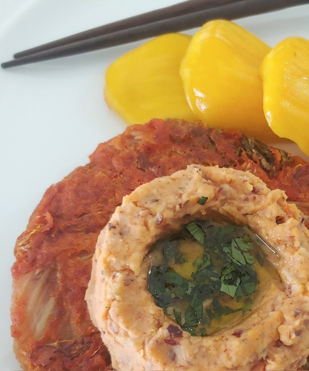 CROPEATS™REFRIED JackFRUT© BEANS (seeds) paired with kimchi pancakes using <a href="/taegu_kimchi/">Tae-Gu Kimchi</a> vegan kimchi and Jackfruit. #CROPEATS #cropbasedfoods #cropeatsfoods #meatless #monday #veganinspiration #vegan #jackfruitseedsrecipe #kimchi #pancake #dcfoodscene #dcfoodsters #dcfoodie