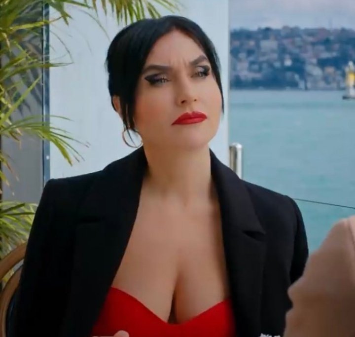 dizikesintisi's tweet photo. Ender ortalığı biraz karıştıracak 🔥
#YasakElma https://t.co/wuAWggYgEp