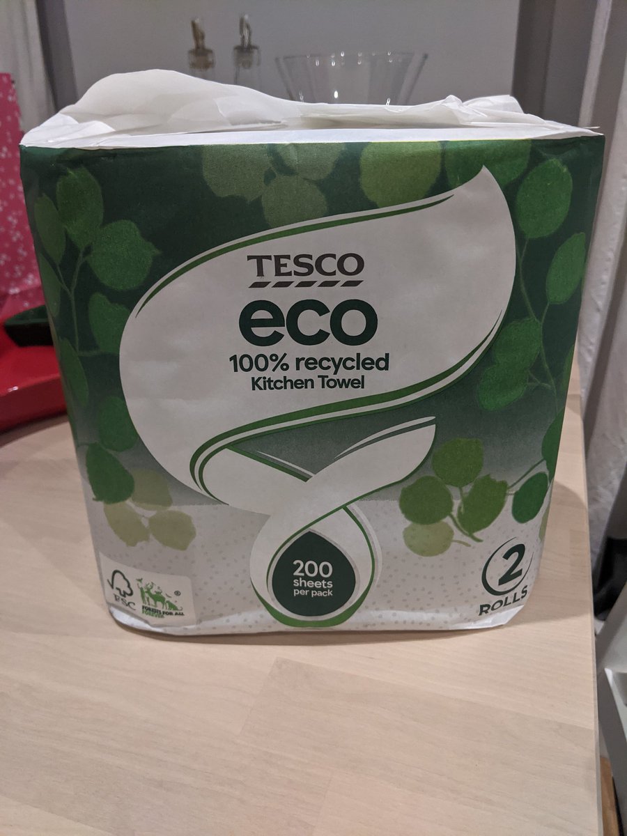 Pleased to see this kitchen (and toilet) roll wrapped in recyclable paper at @Tesco today. First time I've seen such a product in big supermarkets! #pointlessplastic