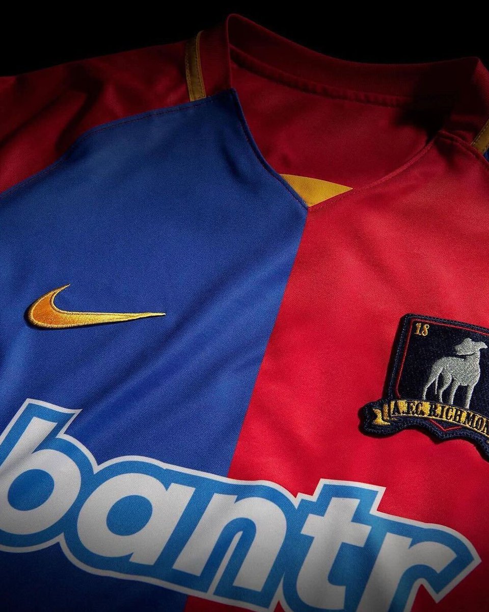 FOXSoccer's tweet image. Nike 🤝 Ted Lasso

What do you think of the new @AFCRichmond kit? 🔥 

(via @Nike)