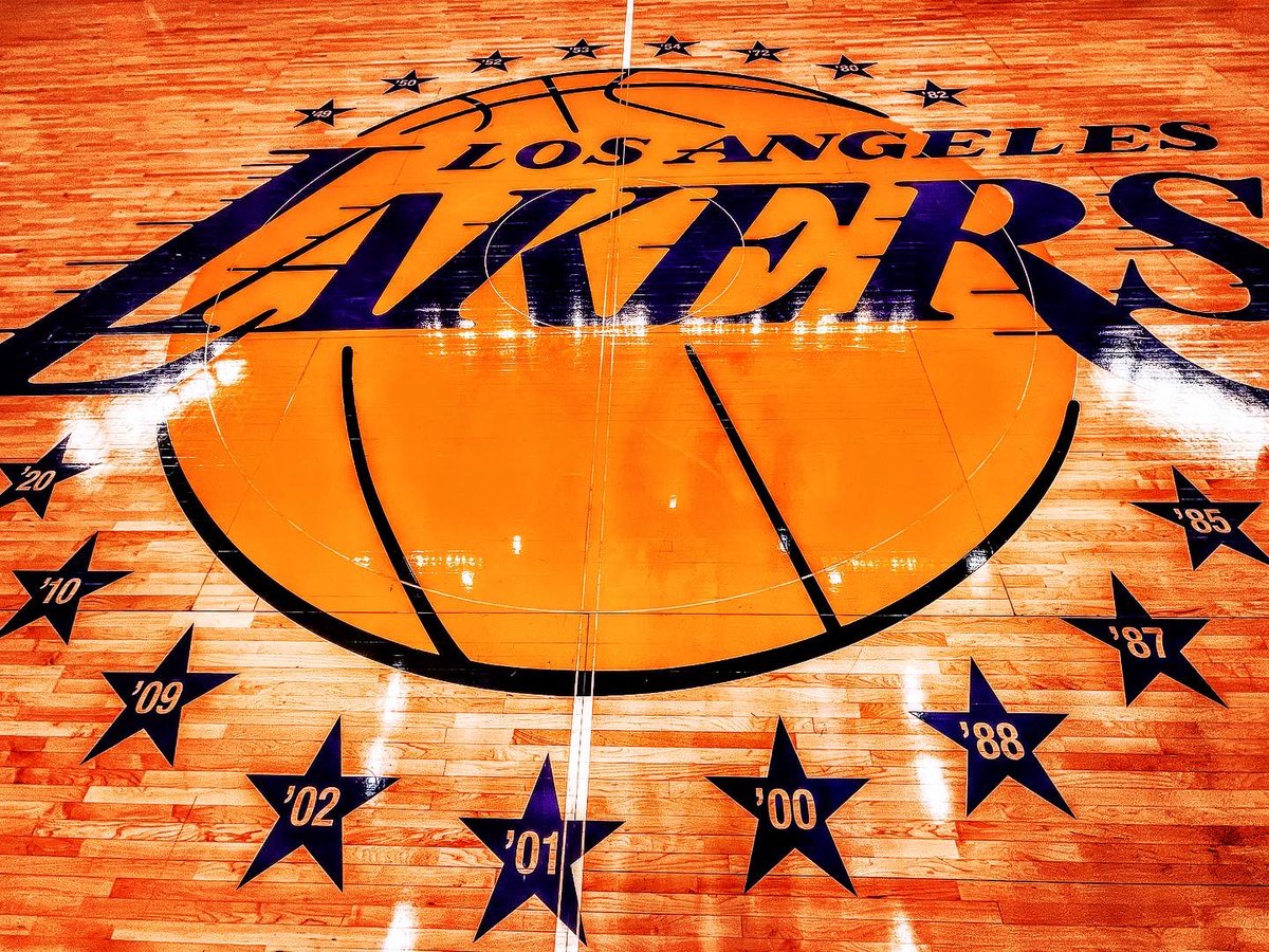 wrldchgr's tweet photo. Blessed and productive NBA π weekend in Los Angeles βπΎ#BlessedAndGrateful #cameradude #hoopdreams #warriors #lakers #knicks #clippers https://t.co/h4HYMUbFbR