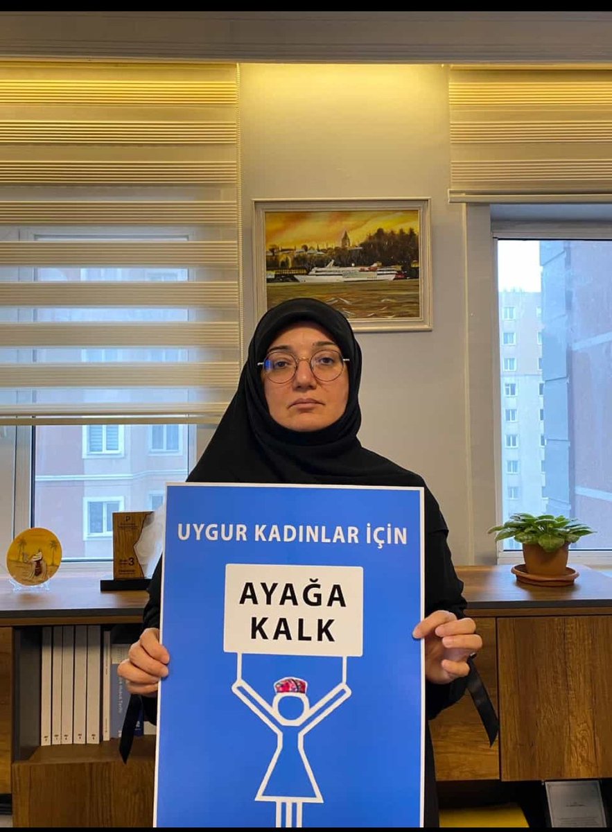 FurkanGok_06's tweet photo. Doğu Türkistan li Uygurlu Ailelerin yanındayız inşallah 🇹🇷 https://t.co/qzvvClf4e5
