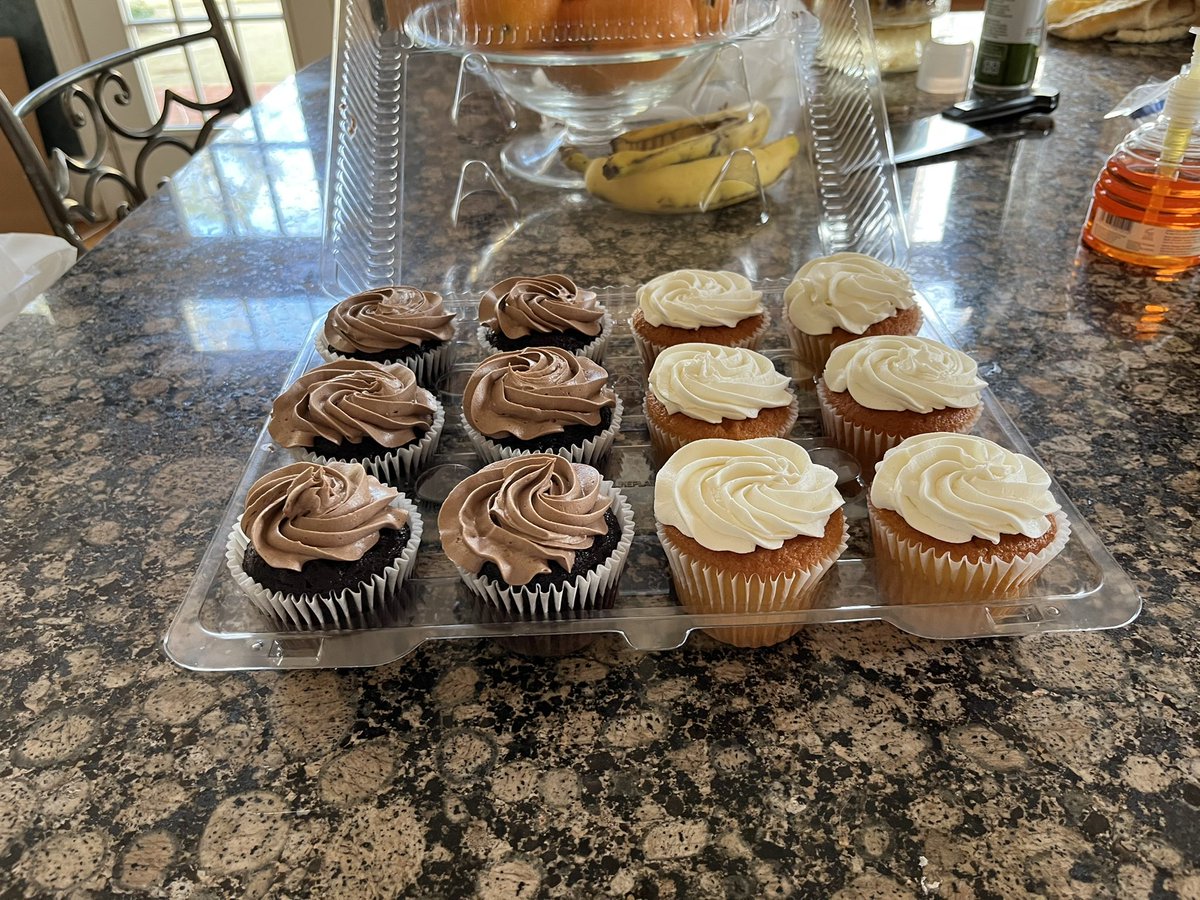 We have loved shopping at <a href="/Publix/">Publix</a> for decades, but recently their #bakery #cakes, which were outstanding, are not as good as they once were. They do not taste fresh. They taste day old. And they don't put enough buttercream frosting on any longer. Even when we request them to.
