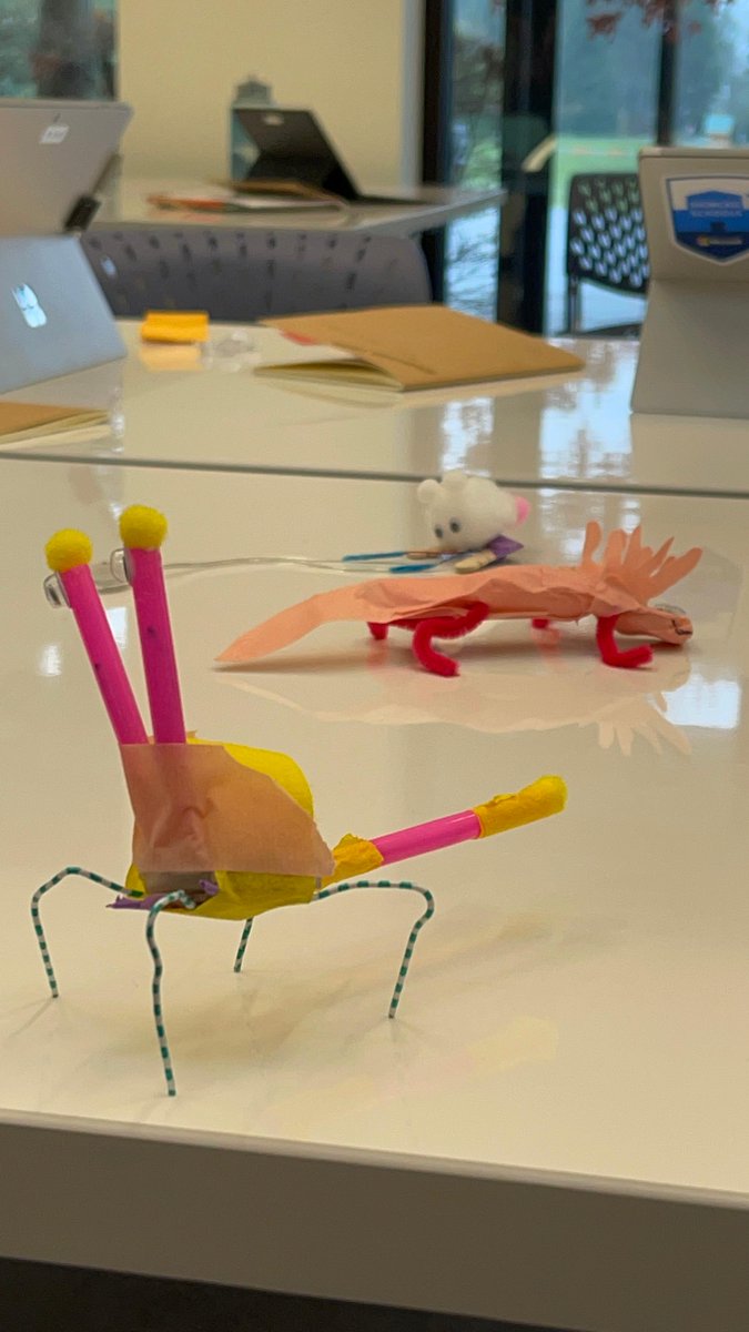 CLISeattle's tweet photo. Teachers had a blast creating during our first PD in our new space. #Vibrobots were a hit.  Once they figured out how to make the bots vibrate, they moved on to designing something fun.  

#Showcaseschool https://t.co/r2T6PYdK1K