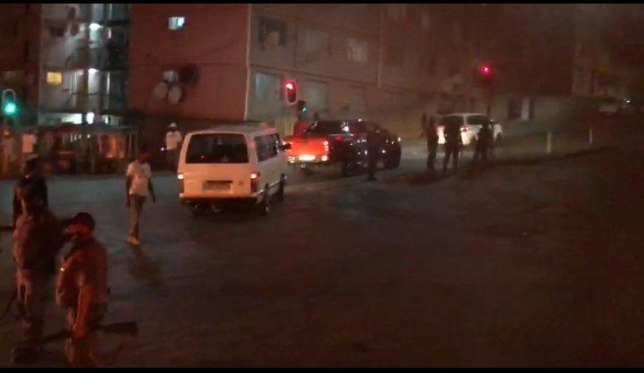 CliffShiko's tweet photo. Several roads in Alexandra have been closed to traffic due to the overnight sporadic protest. Dudula supporters say they will shutdown the suburb for the rest of the week #OperationDudula #AlexProtest #AlexShutdown https://t.co/EgKZX1l2bu