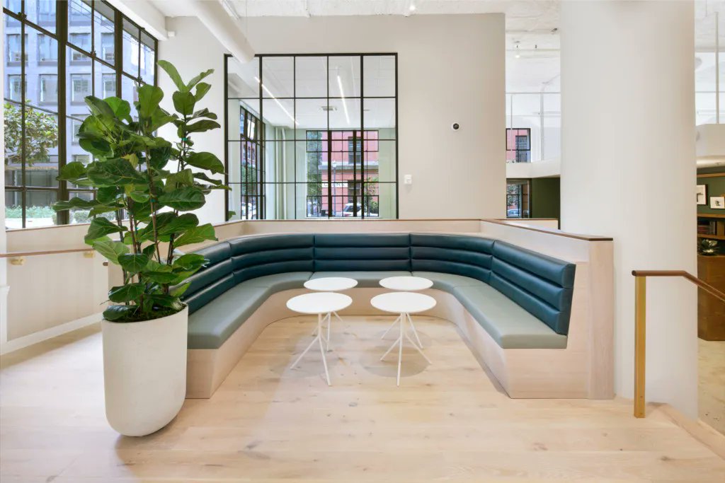 "It's been a long week..." - said mid-Monday morning.

When you select an #officespace that is enhances your #productivity, your work week will fly by! Read more: buff.ly/3MsQa69