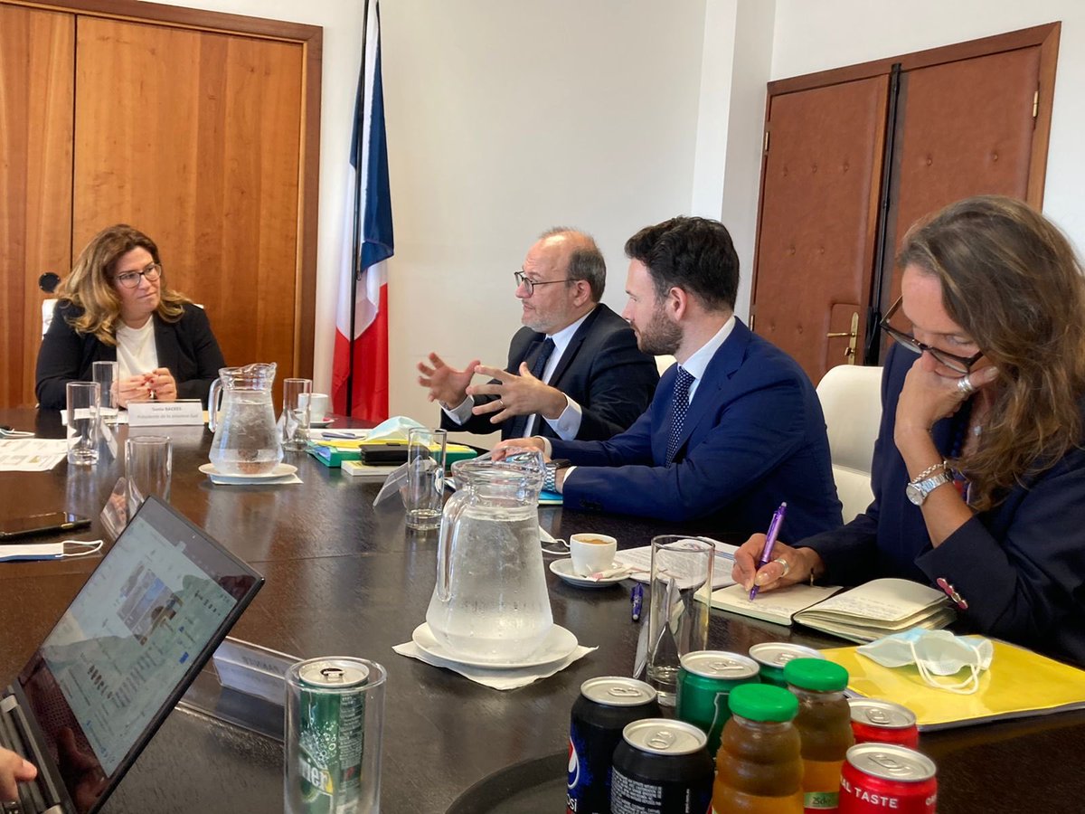 Rémy Rioux (@riouxremy) on Twitter photo JOUR 1
Merci à la Présidente <a href="/SoniaBackes/">Sonia Backes</a> pour son accueil et pour le beau partenariat entre l’<a href="/AFD_France/">Agence Française de #Développement (AFD) 🇫🇷 🇪🇺</a> et la #ProvinceSud de #NouvelleCaledonie. Une orientation claire vers le développement durable et le lien social #MondeEnCommun #DuCôtéDesAutres JOUR 1
Merci à la Présidente <a href="/SoniaBackes/">Sonia Backes</a> pour son accueil et pour le beau partenariat entre l’<a href="/AFD_France/">Agence Française de #Développement (AFD) 🇫🇷 🇪🇺</a> et la #ProvinceSud de #NouvelleCaledonie. Une orientation claire vers le développement durable et le lien social #MondeEnCommun #DuCôtéDesAutres
