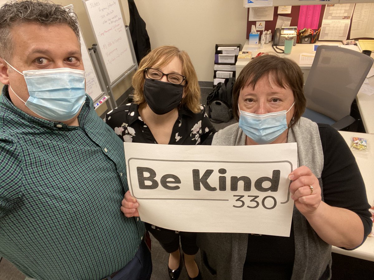 KeithLiechty's tweet photo. Best tech support ever!  #BeKind330 https://t.co/RGDo3hgeKr