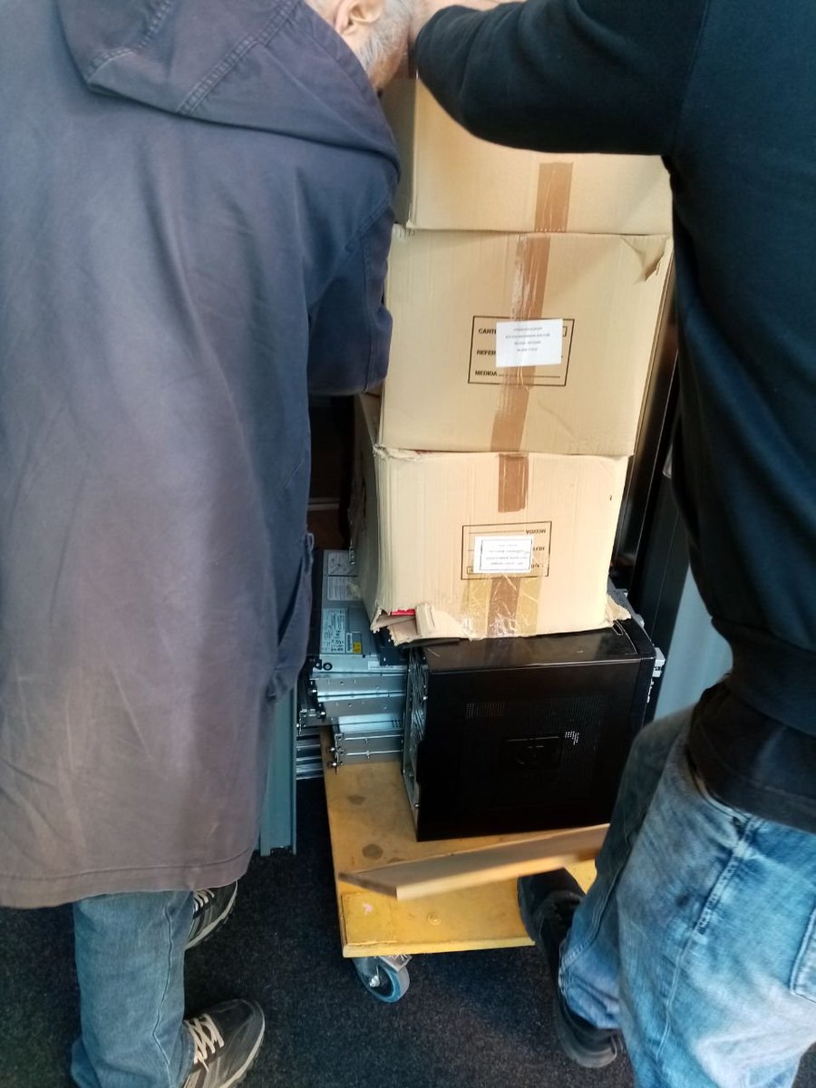 HackMadrid%27 tweet media