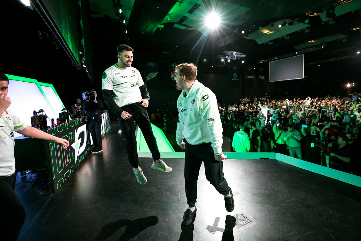 CODLeague's tweet photo. No caption needed 🤠

#BrickByBrick | #CDL2022 https://t.co/iCUKCGsTc5