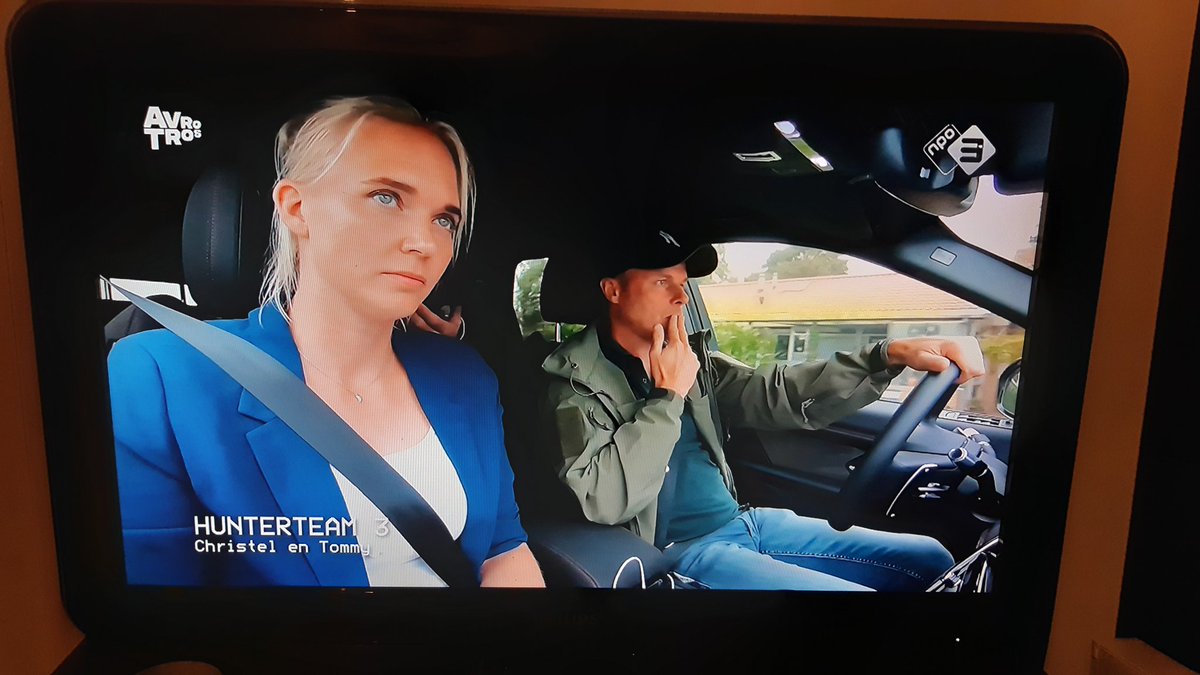 📺 | Onze alumnus Tommy heeft in Hunted into the Wild zijn vaste mede-hunter uit Hunted en Hunted VIPS (en onze huidige deeltijdstudent) Dennis ingewisseld voor Christel #HuntedIntoTheWild #NPO3 <a href="/NPO3/">NPO 3</a> <a href="/AVROTROS/">AVROTROS</a> #Hunted #HuntedNL <a href="/HuntedNL/">Hunted NL</a> #LnD #Opleidingskunde #defensie #politie