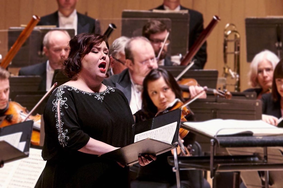 jbartonmezzo's tweet photo. 🇺🇦 JUST ANNOUNCED 🇺🇦 I’ll join @metopera for a benefit performance to raise funds for relief efforts in Ukraine. If you can purchase a ticket for the concert, please do. All ticket sales and other proceeds will support Ukrainian citizens under attack.

📸 Malcolm Cook https://t.co/BvdqZAA14L