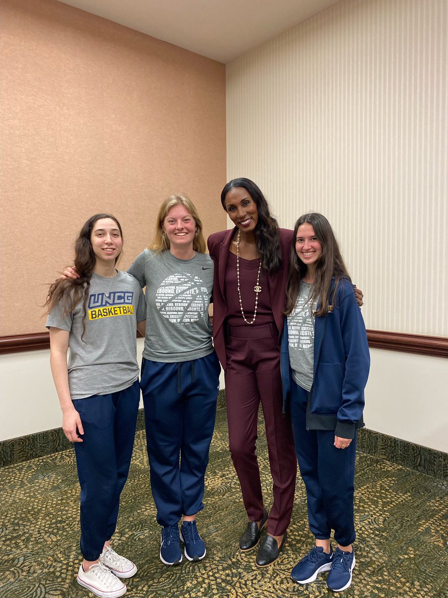 UNCG WBB tweet media