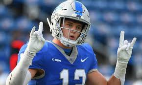 I sat down for an interview with Middle Tennessee State safety Reed Blankenship. We talked about his historic college career, his recovery from a broken ankle in 2019, and his ability as a special teamer in the NFL: si.com/nfl/colts/draf…