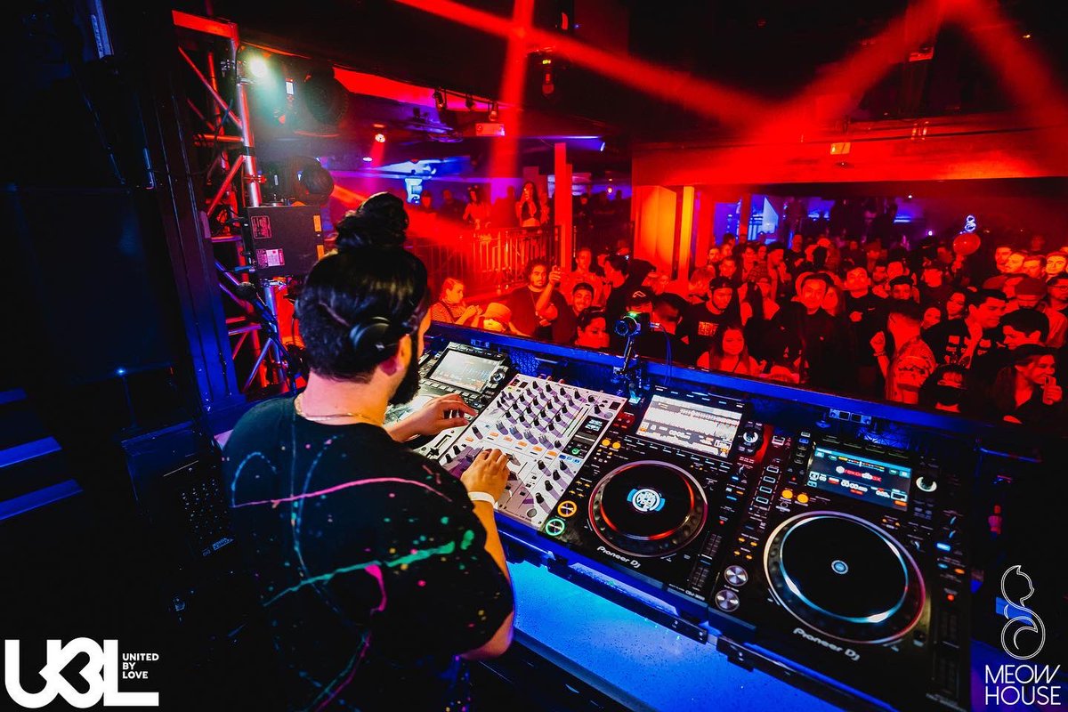 Seek-One tweet media