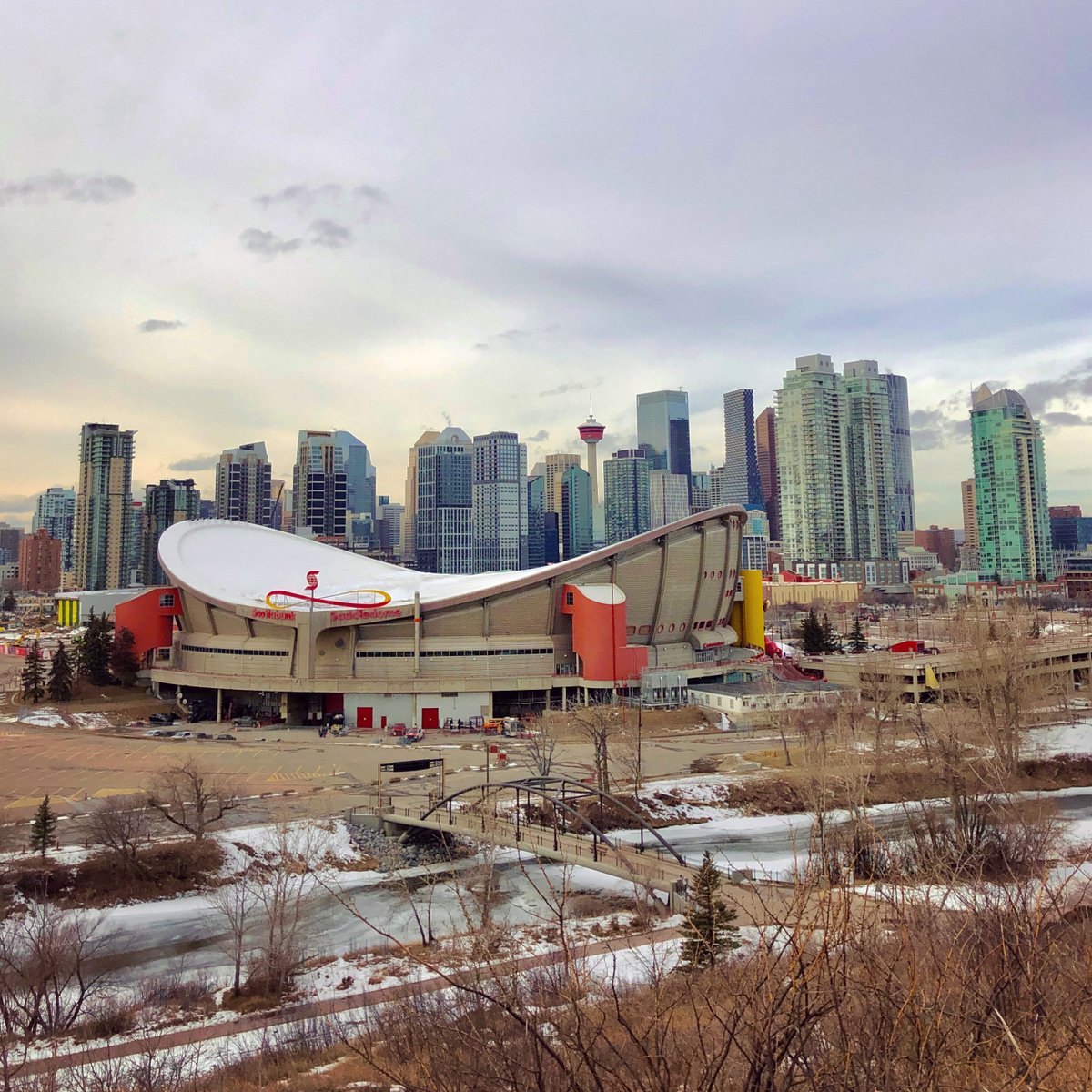 TheCalgaryTower's tweet photo. A fresh week is upon us! Let's make it a good one. π€© (πΈ: akramslens on Instagram)
#calgarytower #yyc #yycviews #capturecalgary #lifeincalgary #yycnow #downtowncalgary #mycalgarytower #mondays https://t.co/jg2452o5pY