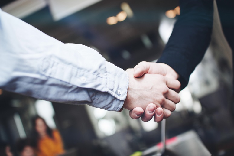 nojitter's tweet photo. In todayโs @NoJitter Roll, @Microsoft completes its acquisition of @NuanceInc. Also, get a sneak peek of the #collaborationsecurity, #speech, and #voice panels at @enterprisecon, which starts two weeks from today: https://t.co/RWPWyatLWZ #UCNews #EC22 #TechNews https://t.co/G8gufPPd51