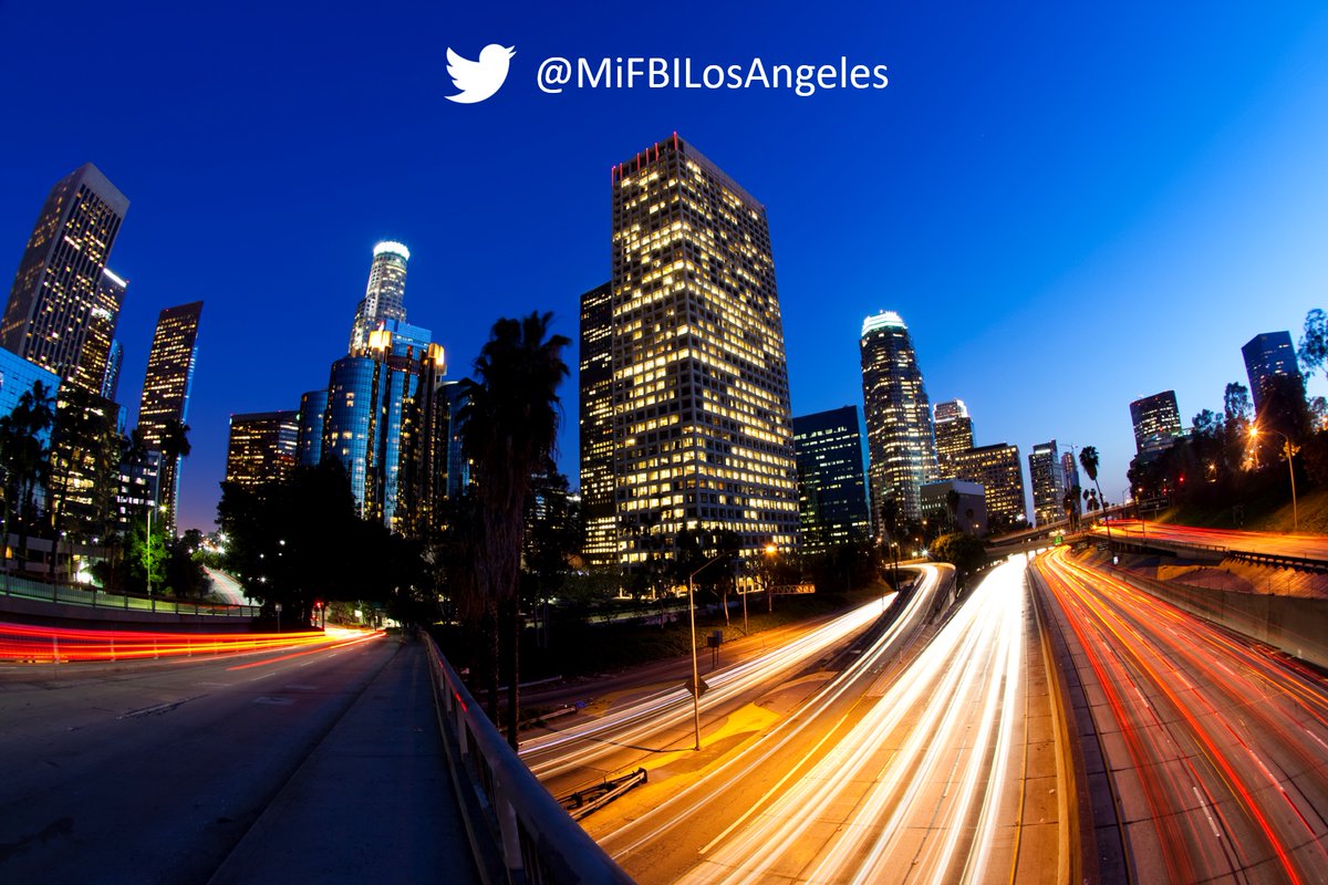 FBILosAngeles's tweet image. Our followers @FBILosAngeles who prefer to read our tweets in Spanish can now also follow us at @mifbilosangeles.
Nuestros seguidores en @FBILosAngeles que prefieren leer nuestros mensajes en español pueden seguirnos ahora en @MiFBILosAngeles.