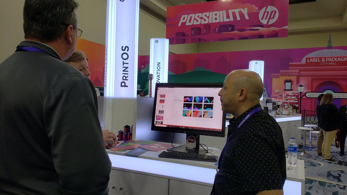 PrintMediaCentr's tweet image. I love so many of the features of HP #printos but none more than collage. If you dont know what that ia or what it does, find Guy Bibi!!

@myDscoop @hpindigo @HPGraphicArts #edgerockies
#HPindigo