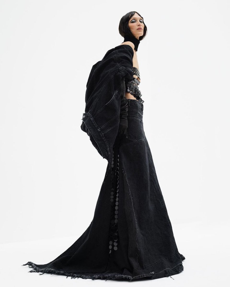 Bella Hadid for the Marc Jacobs FW22 campaign.