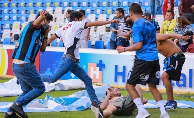 Oye <a href="/makugo/">Mauricio Kuri</a> desde siempre te he admirado, incluso creo que serías la mejor opción para encabezar la alianza rumbo al 2024 por la presidencia... pero estoy muy decepcionado. Casi 48 horas del incidente y ningún detenido ni renuncia de ningún funcionario? No chingues!!!