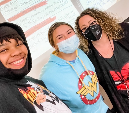 ShepardAstros's tweet photo. It's Respect Week at Shepard and each day features a dress theme. Today it's Superheroes (we are POWERED by Respect!)
THX to teacher Nicole Sonne for collecting so many great pictures.
#RespectWeekShepard https://t.co/QwT0Mbjjoc