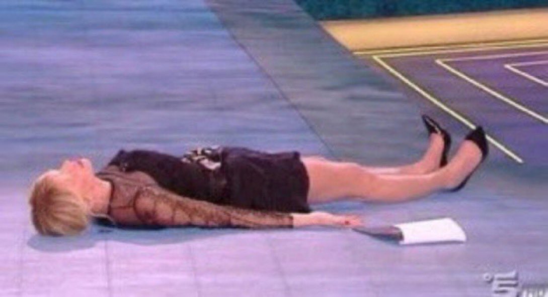 Centrovetrine live!🍿  #GFVIPParty #gfvip