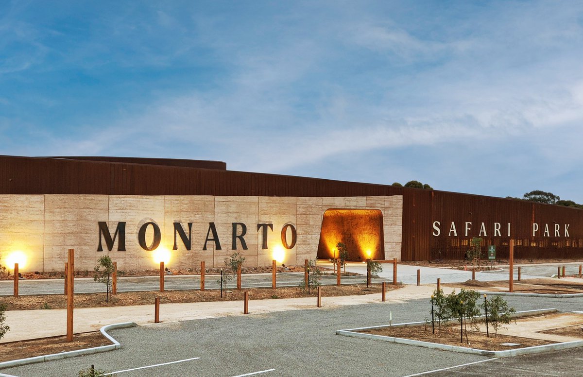 ZoosSA's tweet photo. Coming soon! Monarto Safari Parkโs new Visitor Centre. To open on 25 March (membersโ sneak peek days 23 & 24 March) #zoossa #monartosafaripark #opening https://t.co/4ThSaRX4uC