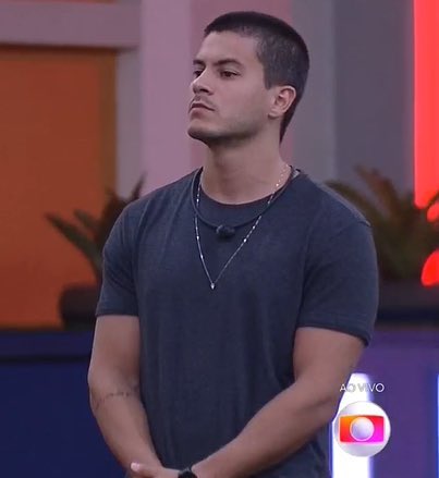 soueunoreality's tweet image. A dicção que eu queria ter / a dicção que eu tenho