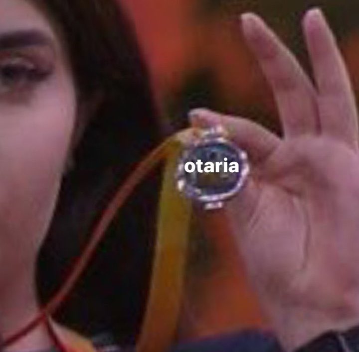 lennonmotta's tweet photo. Jade foi simplesmente JANTADA pelo Arthur e pelo Gustavo. Que sequência MARAVILHOSA!! Garota nojenta demaaais

Ai Jade / o Arthur / #BBB22 https://t.co/fFvgXd50do