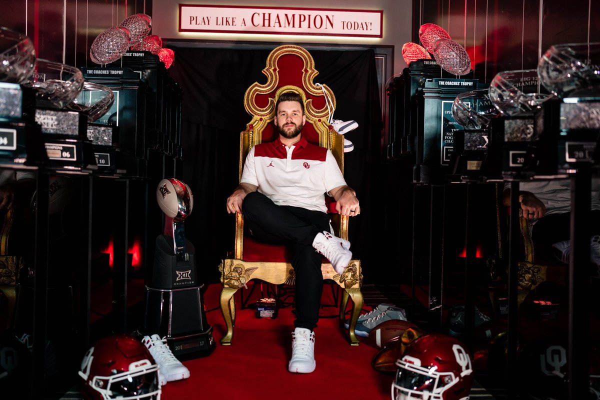 Jacob_Cope_'s tweet photo. BOOMER SOONER! 

Extremely excited to be working for Oklahoma Football as a recruiting content specialist! https://t.co/YZvI8JBJan