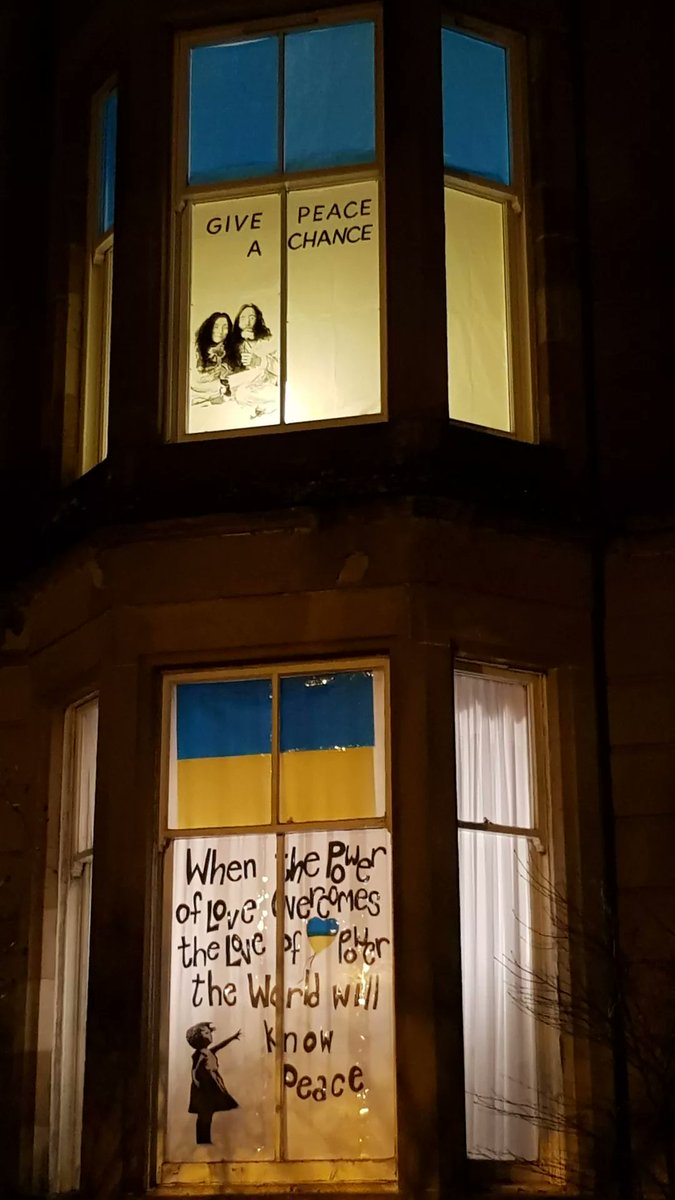 EilidhScotland's tweet photo. @MountWindow @MountFloridaPri Loved looking at all the windows this evening, they are amazing! #peoplemakeglasgow https://t.co/KBNazUCDs1